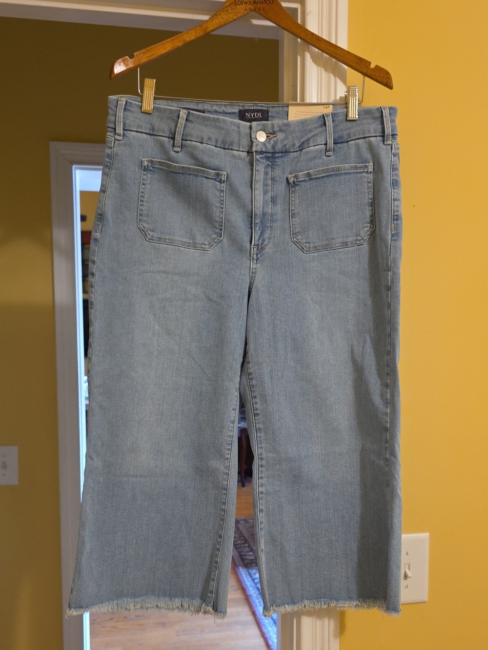 NYDJ Light Blue Cropped Wide-Leg Jeans with Frayed Hem
